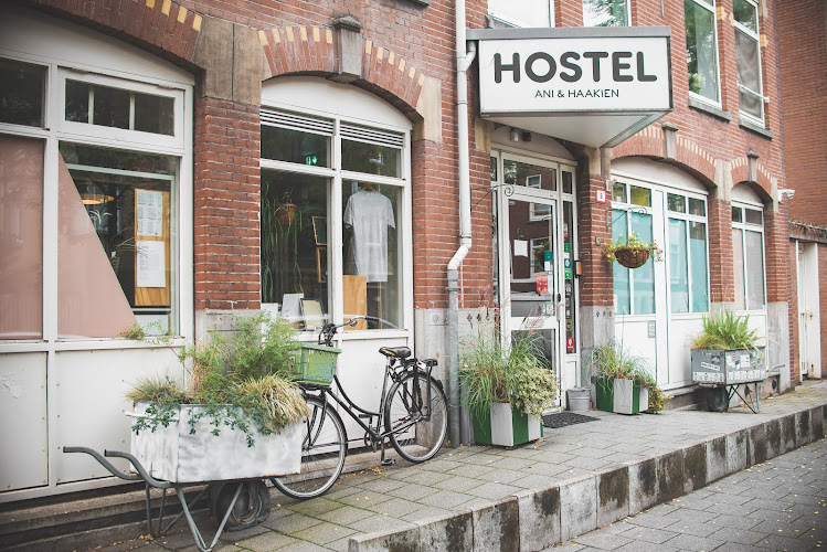 Hostel Ani & Haakien