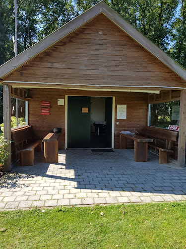 Camping/Kampeerboerderij "Meerveld"
