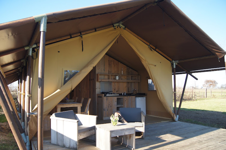 Hoeve Linnerveld - vakantieappartementen | luxe tenten | camping