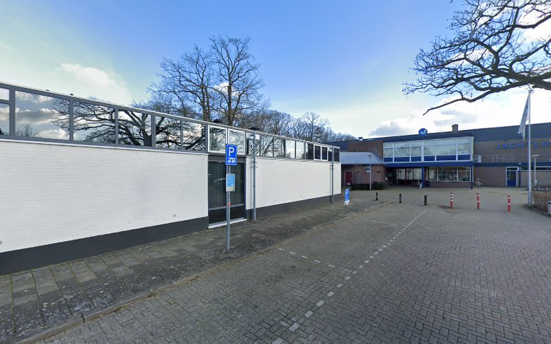 Camperplaats P Sporthal Jachtlust